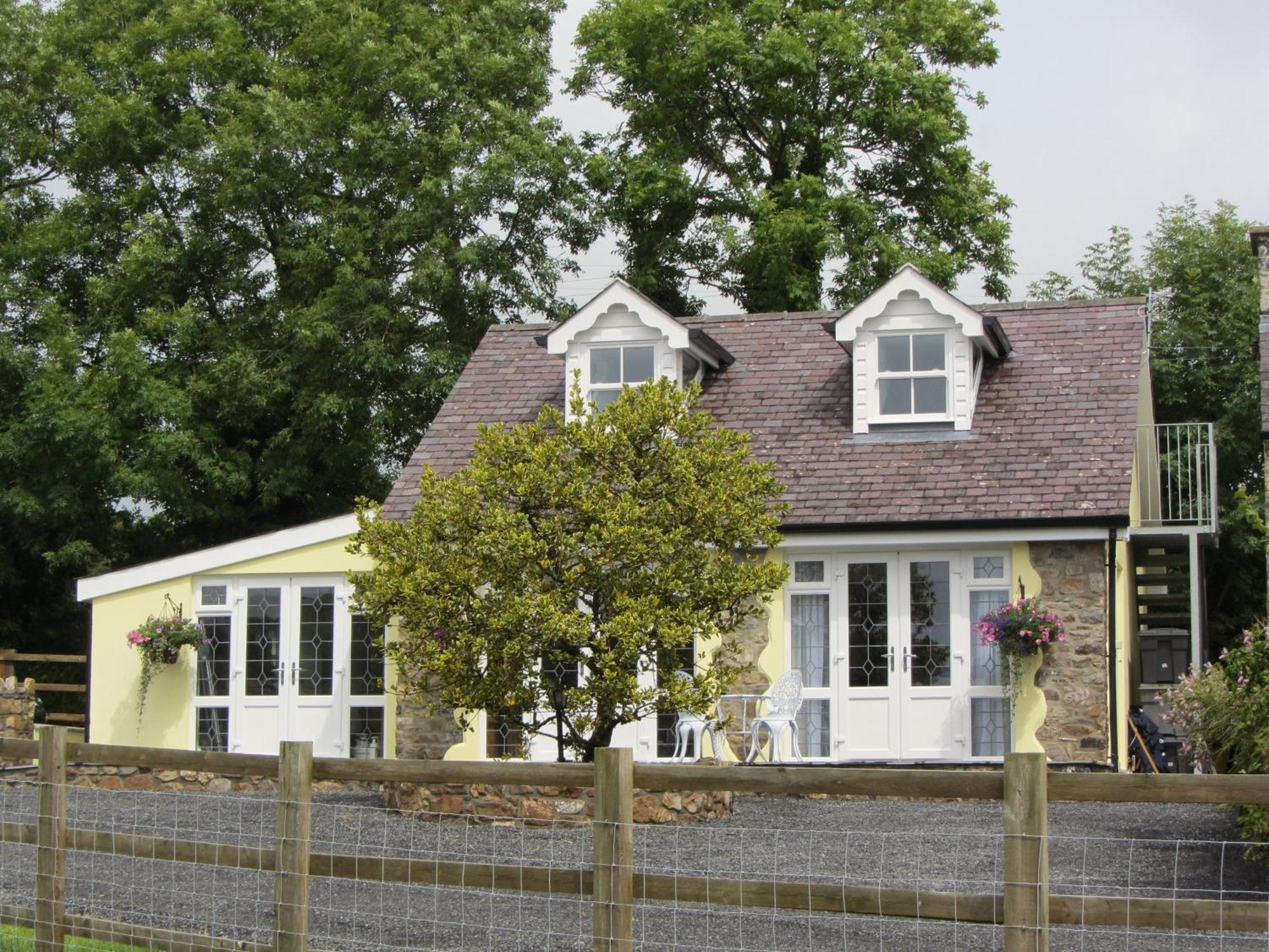 Horsemanstone Hotel Amroth Exterior photo